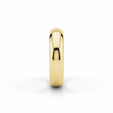 Classic Wedding Band in Yellow Gold – front hero shot